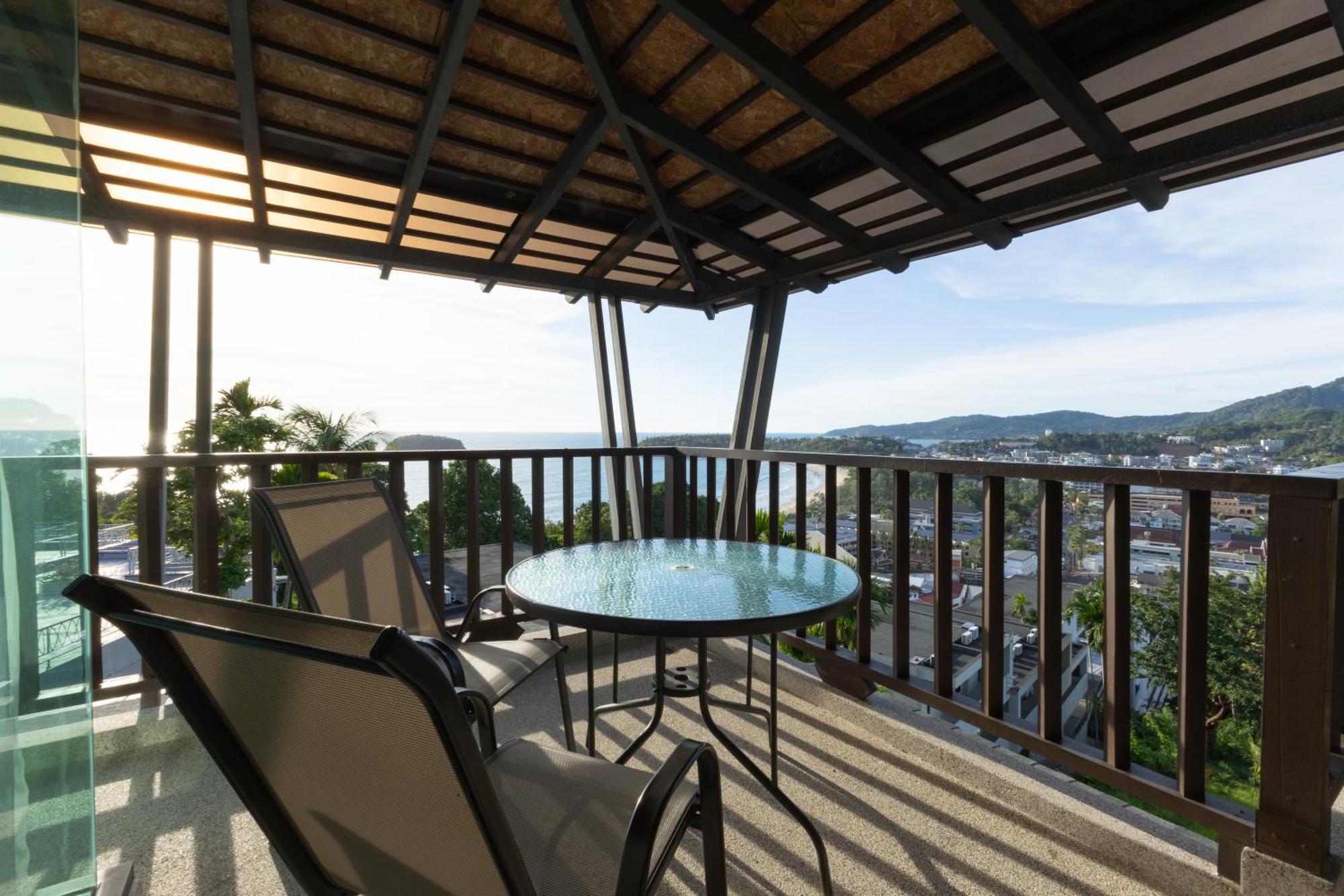 Suite with Sea View